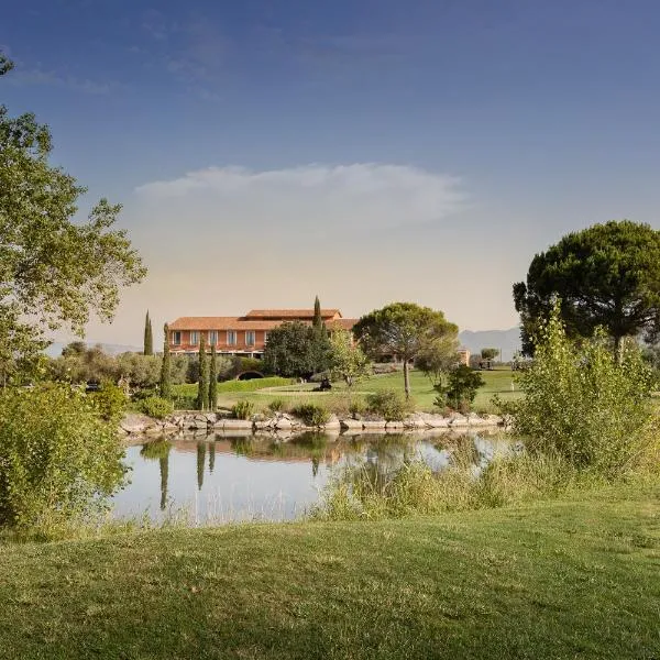 Hotel Peralada Wine Spa & Golf、ペララーダのホテル
