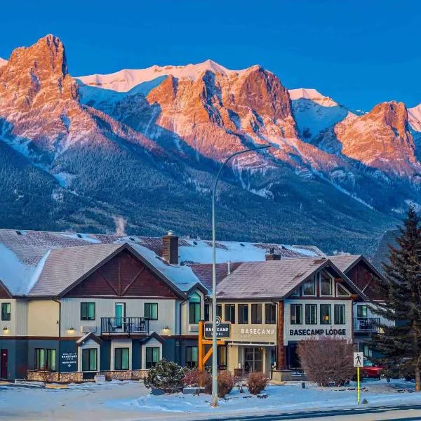 Basecamp Lodge Canmore, hotel in Canmore