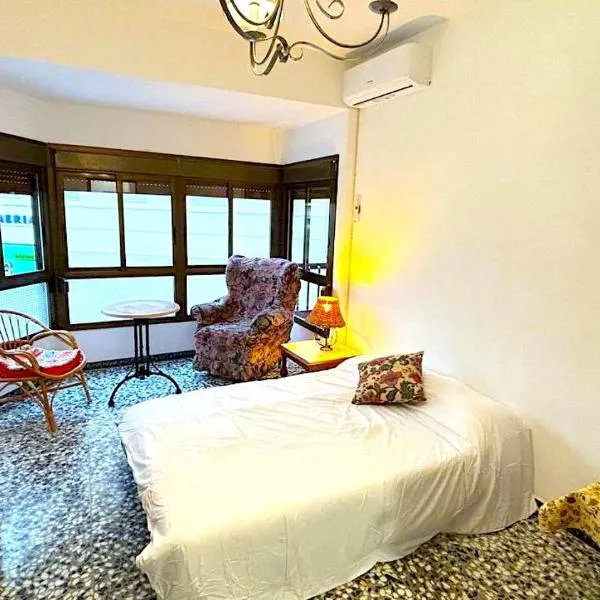 Piso compartido Delyrent Cobatillas, hotel v destinaci Úbeda