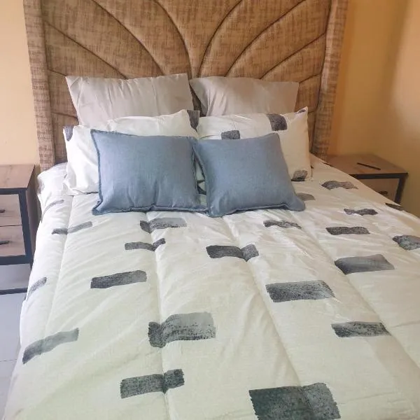 SolDin Guest House、Boshoekのホテル