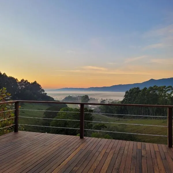 Oliveira mountain, hotel in Tijucas