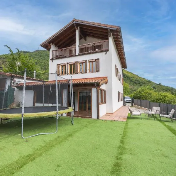 Basalore Urtasun, hotel v destinaci Urtasun