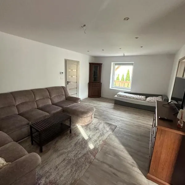 Rekreačný dom BeHome24, hotel v destinaci Beloveža