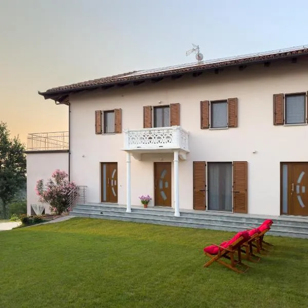 Roero Sunset, hotel di Govone
