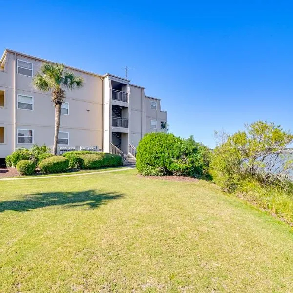 Private Beach & Pool Access: Murrells Inlet Condo!, hotel in Myrtle Beach