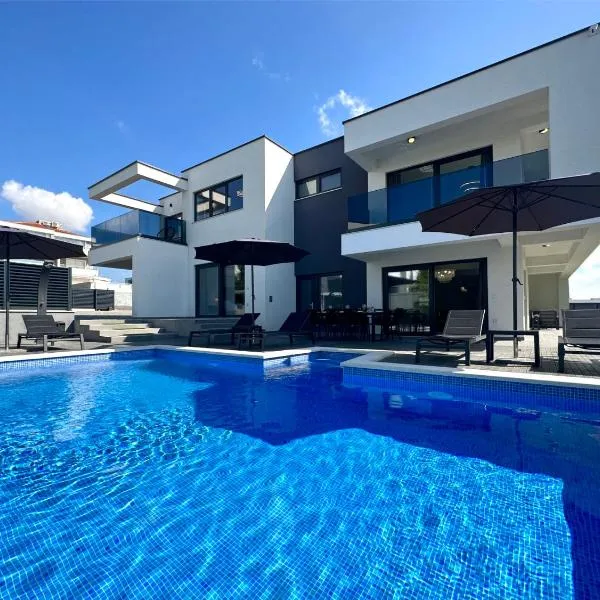Fantasy Daydream Mansion, hotel in Novalja