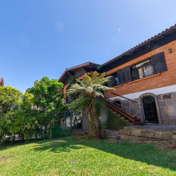 Casa Tissot- 4 Quartos no Centro de Gramado - Foto 2