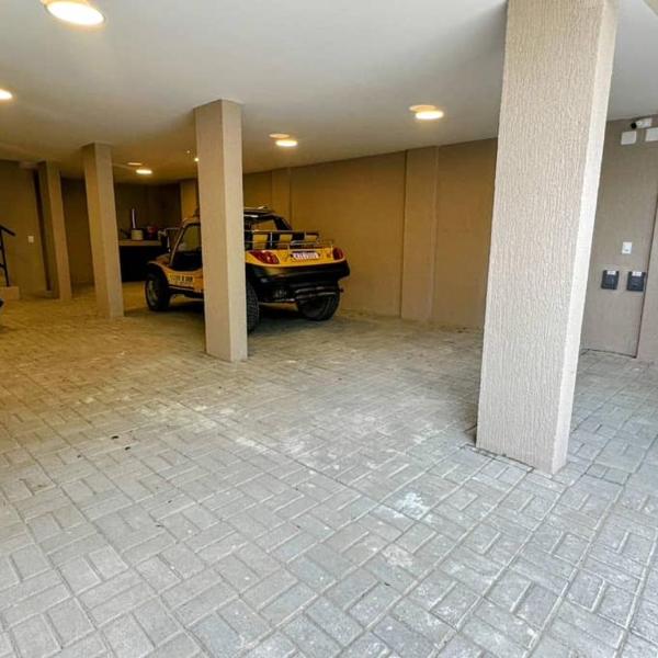 Loft Paula Drive - 8 min a pé da orla da Praia Grande - garagem - Foto 5
