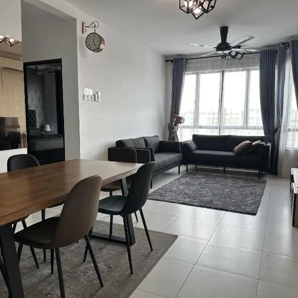 Kyra The Heights Residence Condo Ayer Keroh Melaka WiFi, Netflix & Pool: Ayer Keroh şehrinde bir otel