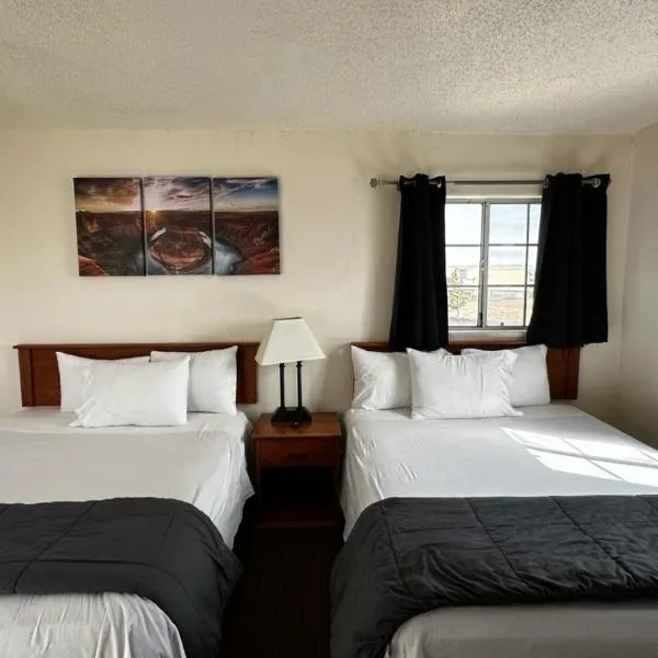 071B Private Studio near Grand Canyon South Rim Sleeps 6- No Kitchen, hotel v destinaci Valle
