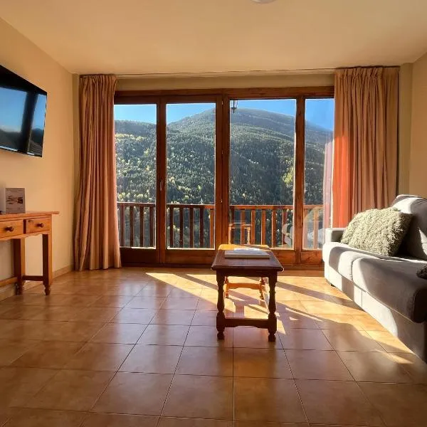 Wuau! Apartaments Font del Poble, Hotel in Ransol