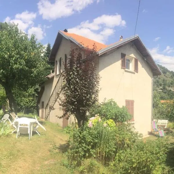 Gîte Villa Lips, hotel v destinácii Saint-Martin-Vésubie