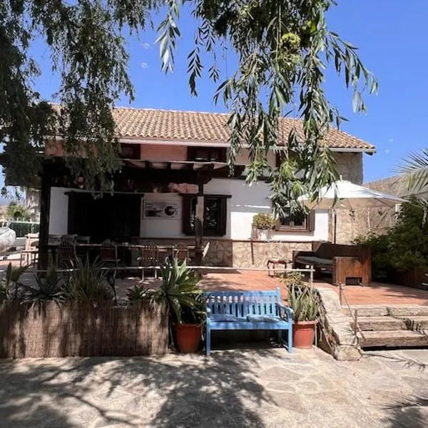 Kite Holiday House Tarifa, hotel in Tarifa