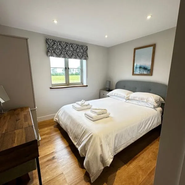 Briary Cottages at Iletts Farm, hotel in Brackley