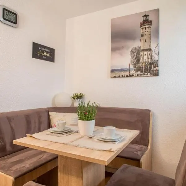 Ferienwohnungen Tanja Schoch, hotel v destinaci Lindau