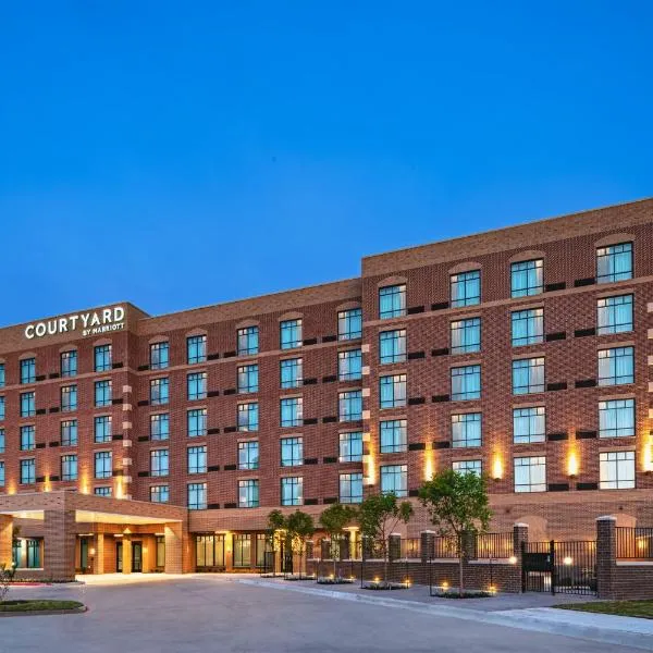 Courtyard by Marriott Dallas Frisco, hotel v destinaci Frisco