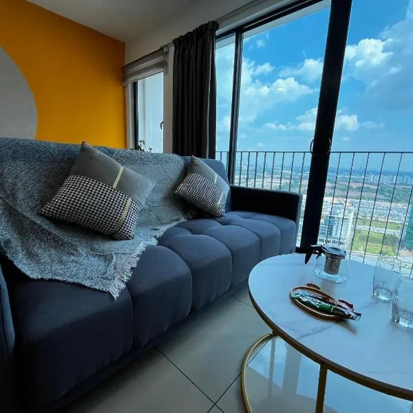 Modern Trefoil Studio Setia Alam Walk to Setia City Mall SCCC, hotel a Shah Alam
