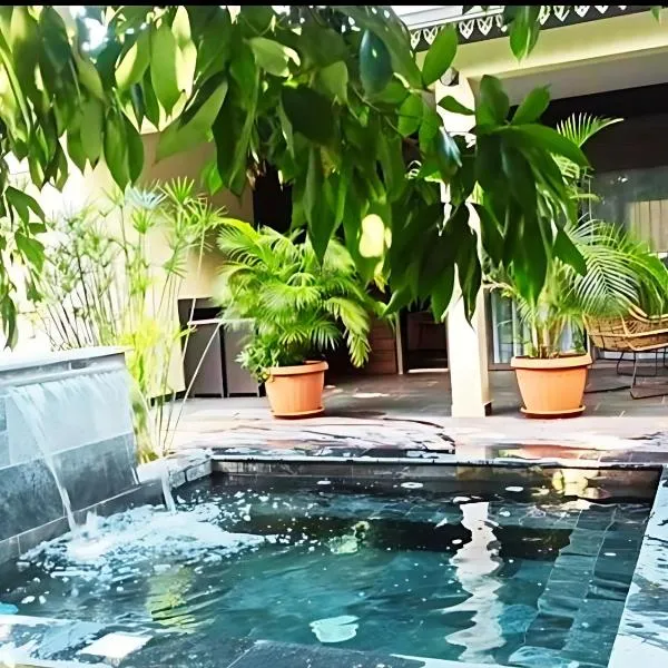 Villa Les Jardins de la Trinité, hotel v destinaci Saint-Philippe