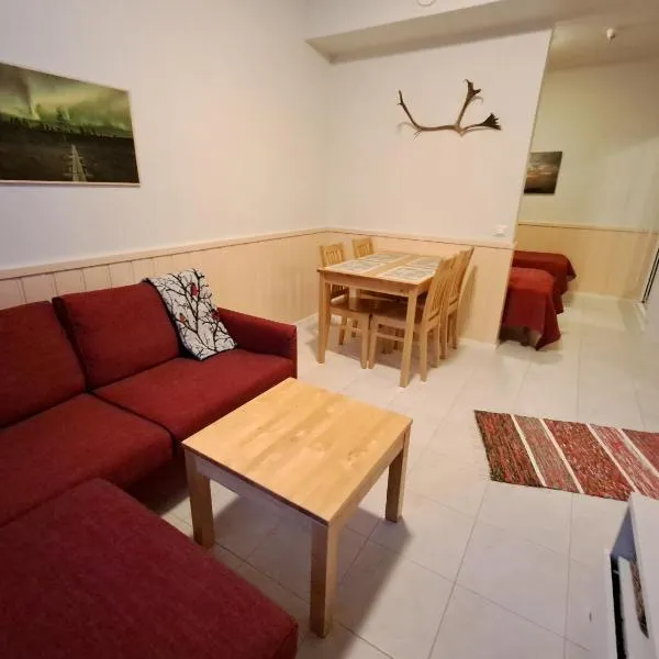 RöhköStar 108, hotel in Äkäslompolo