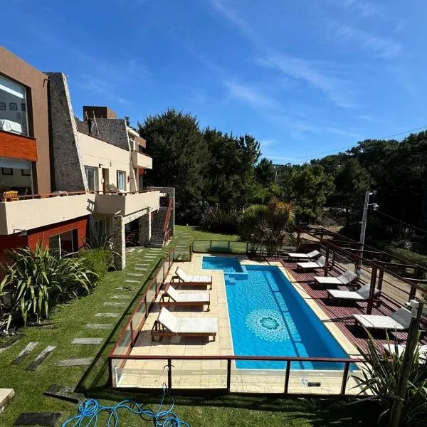 Arena de Mar Depto E，位于马德拉潘帕斯的酒店
