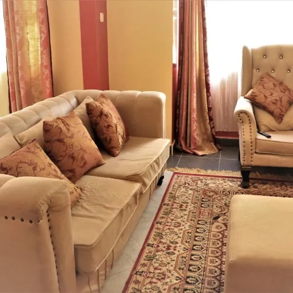 Furaha Masionette apartment Nyayo Estate Nairobi Kenya Nambari ya Simu sufuri saba sufuri moja moja nne tisa sufuri sufuri saba next to JKIA Jomo kenyatta International Airport,Next to SGR Nairobi 3Bedrooms,3 toilets,2bathrooms,Own compound,par, hotel v destinaci Nairobi