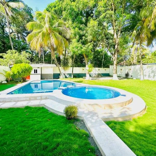 Rancho El Ancla Surf City Wi-Fi AC Pool, hotel in La Libertad