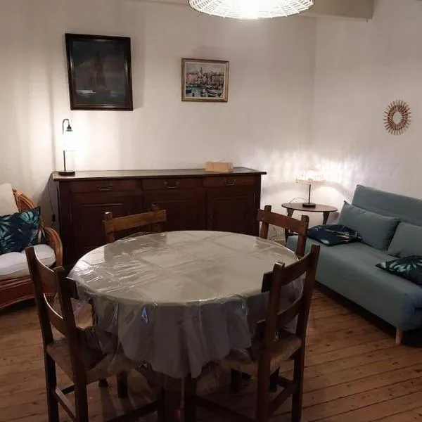 La P'tite Maison, מלון בDampierre-sur-Linotte