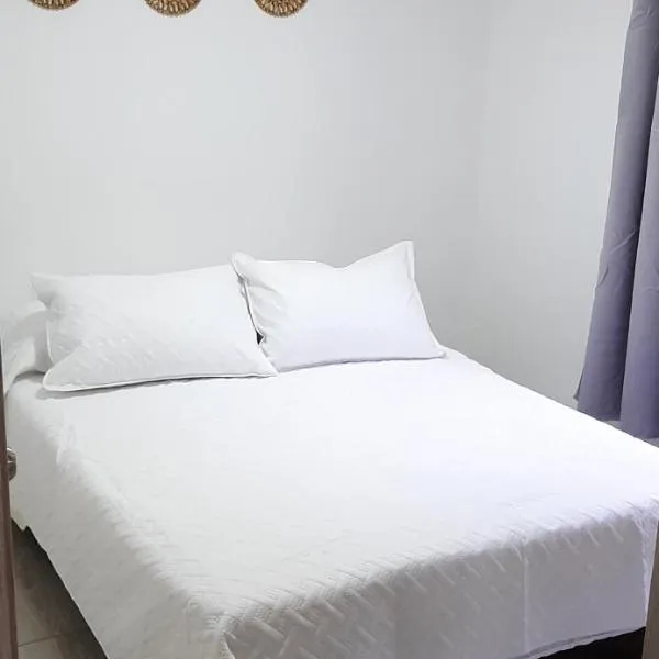 Apartamento comodo a 15 minutos del Aeropuerto JMC, hotel v destinaci Rionegro