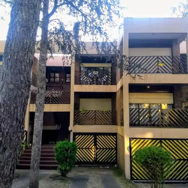 Departamento Pinamar 2 ambientes, hotel in Pinamar
