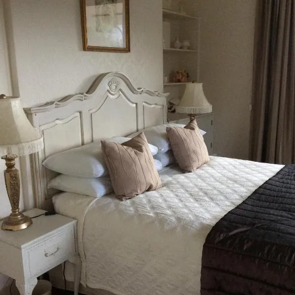 The Old School House bed and breakfast, hotel v destinaci Greytown