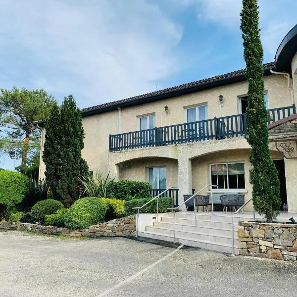 Les Criquets Hôtel & Spa, hotel v destinaci Blanquefort