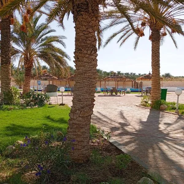Garden12 Outdoor & More, hotel a Douz