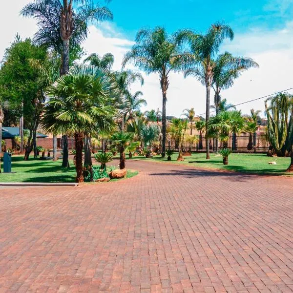 Palmera Guest House, hotel in Krugersdorp