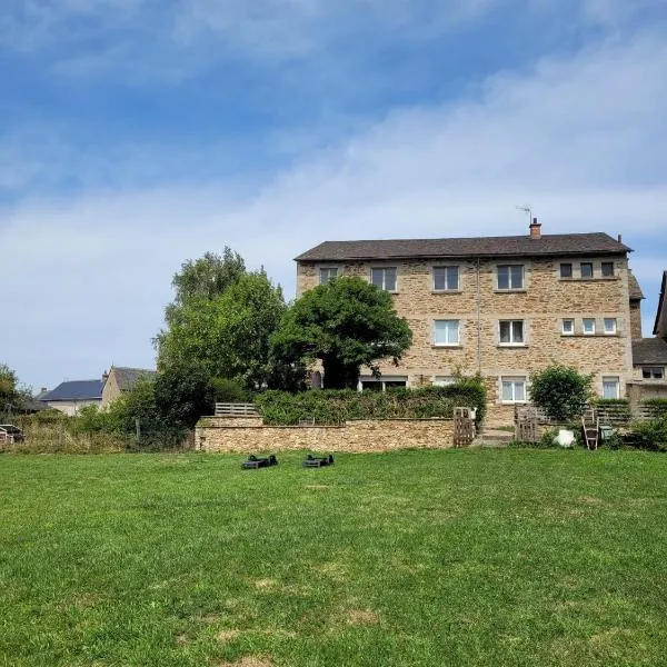 L'Aurigast – hotel w mieście Auriac-Lagast