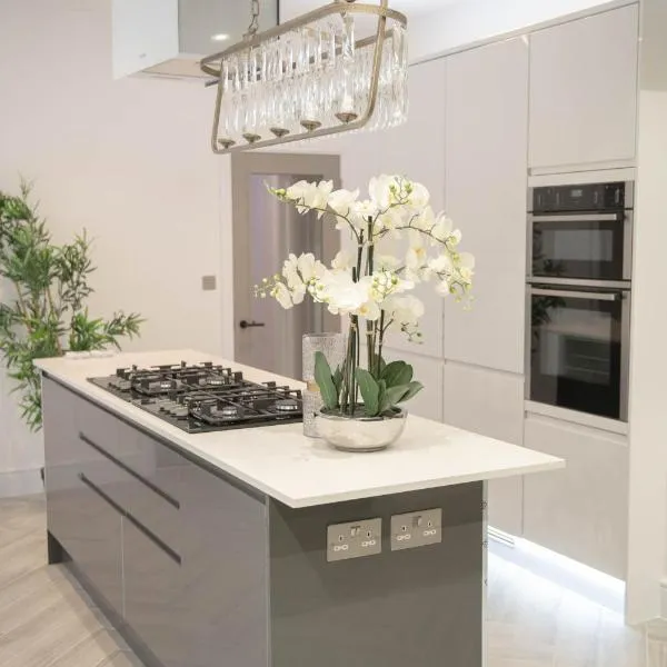 Luxury double room in modern renovated house, hotel v destinaci Catford