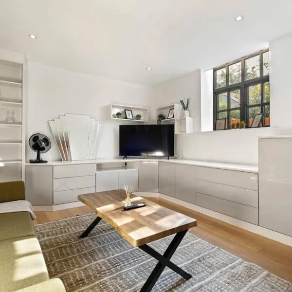 Lux Barn Conversion in Frodsham, hotel v destinaci Frodsham