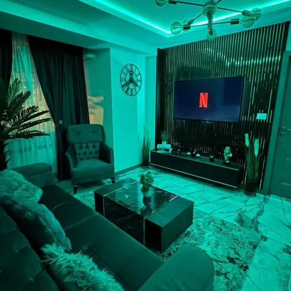 Cozy Escape Apartment, hotel v destinaci Tecuci