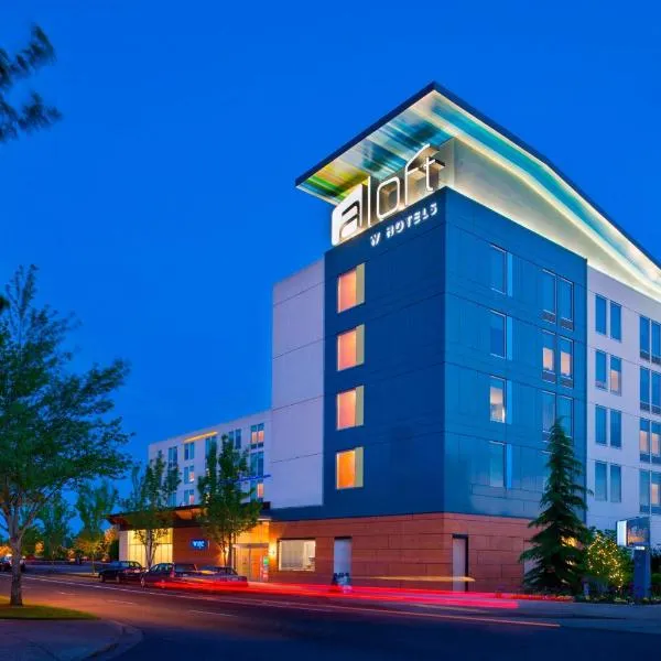 Aloft Portland Airport Hotel at Cascade Station, hotel in Portland