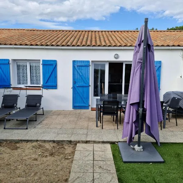 Maison a 150 m de la plage de Bretignolles sur mer, hotel v destinácii Brétignolles-sur-Mer