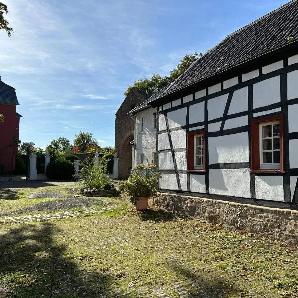 Haus Kessenich, hotel v destinaci Euskirchen