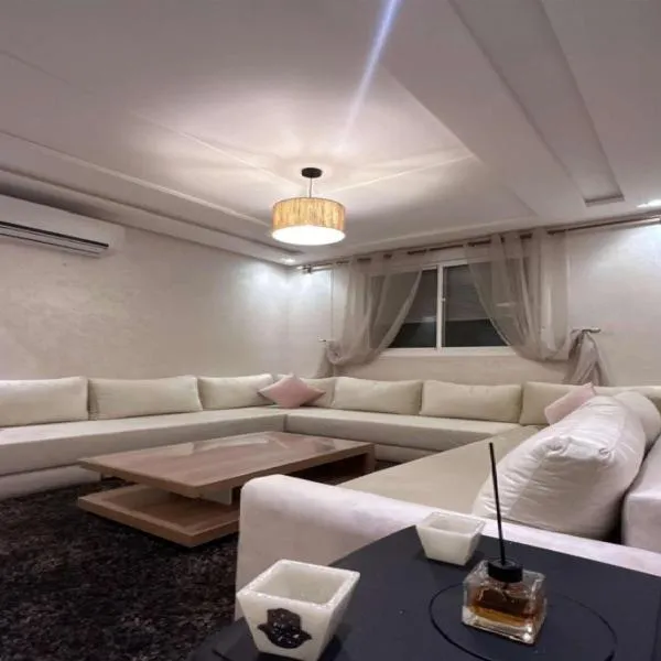Jolie appartement à Ifrane calme et spacieux, hotel v destinaci Ifrane