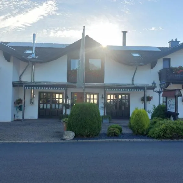 Landhotel Linden am Venekotensee, hotel v destinaci Niederkrüchten