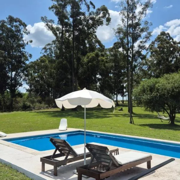 Posada Los Molles, hotel in Colón