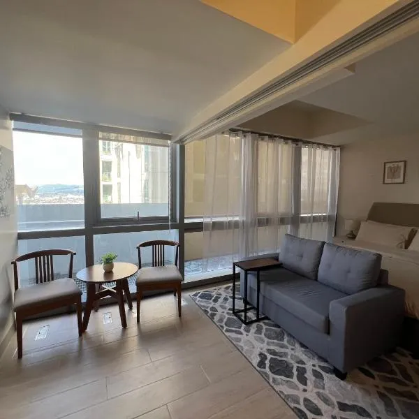 Eastwood Global Plaza Luxury Residences, hotel u Manili