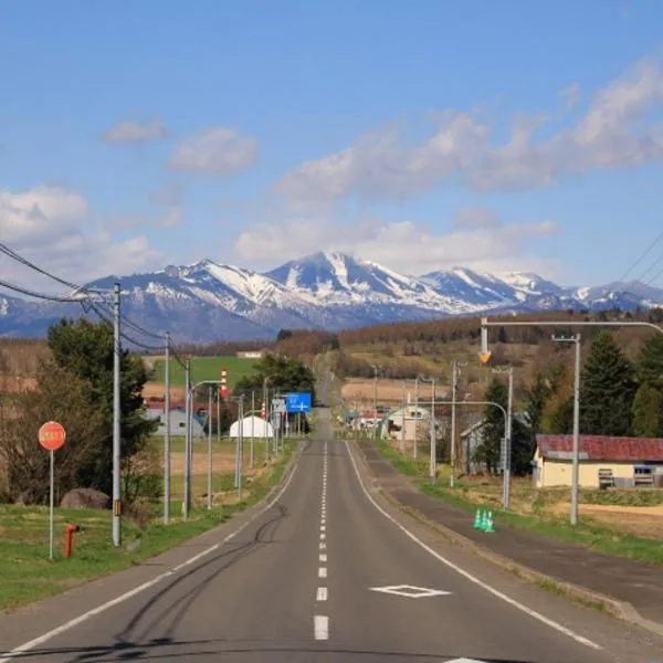 宿　大都会, хотел в Nishitappu