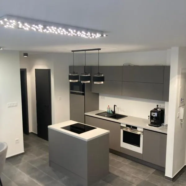 Swiss Star Apartment, hotel in Mosonmagyaróvár