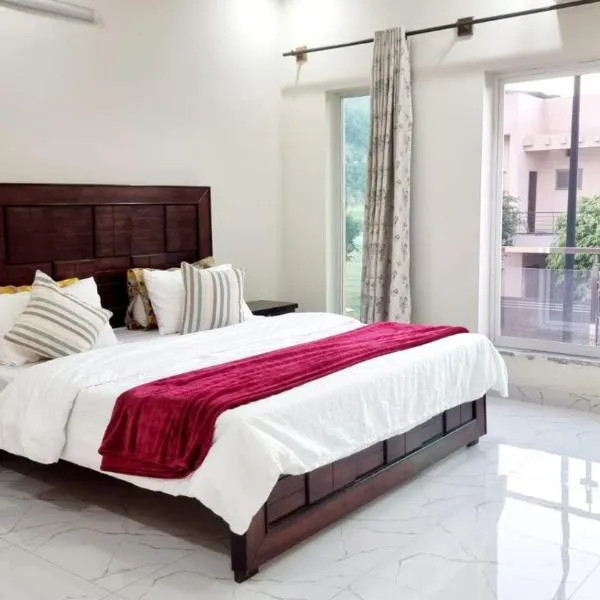 Haven Lodge, Bahria Enclave Islamabad, hotel v destinaci Islámábád