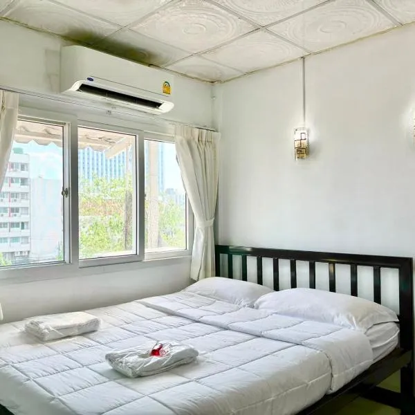 LSN Mansion, hotel v destinaci Ban Na Song
