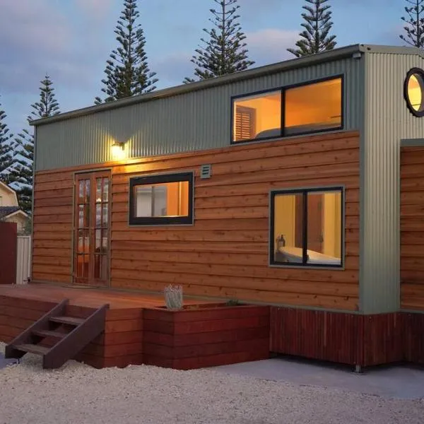 Folktales Rest - Tiny House Unique Stay, hotel v destinaci Esperance