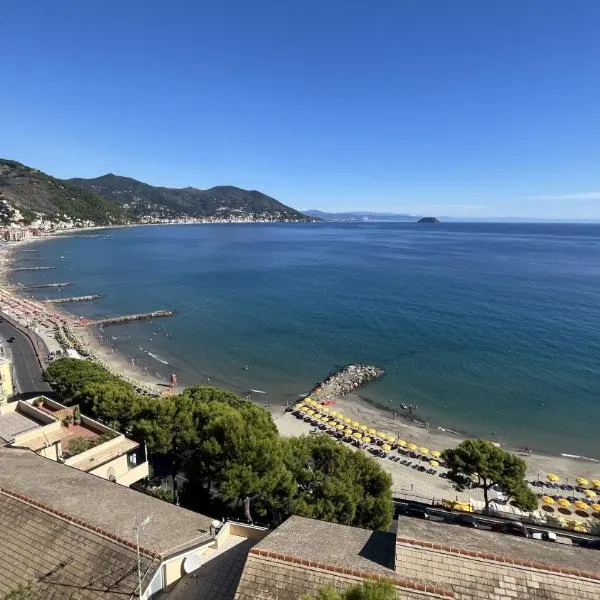 Stupenda vista mare a Laigueglia con posto auto, hôtel à Laigueglia